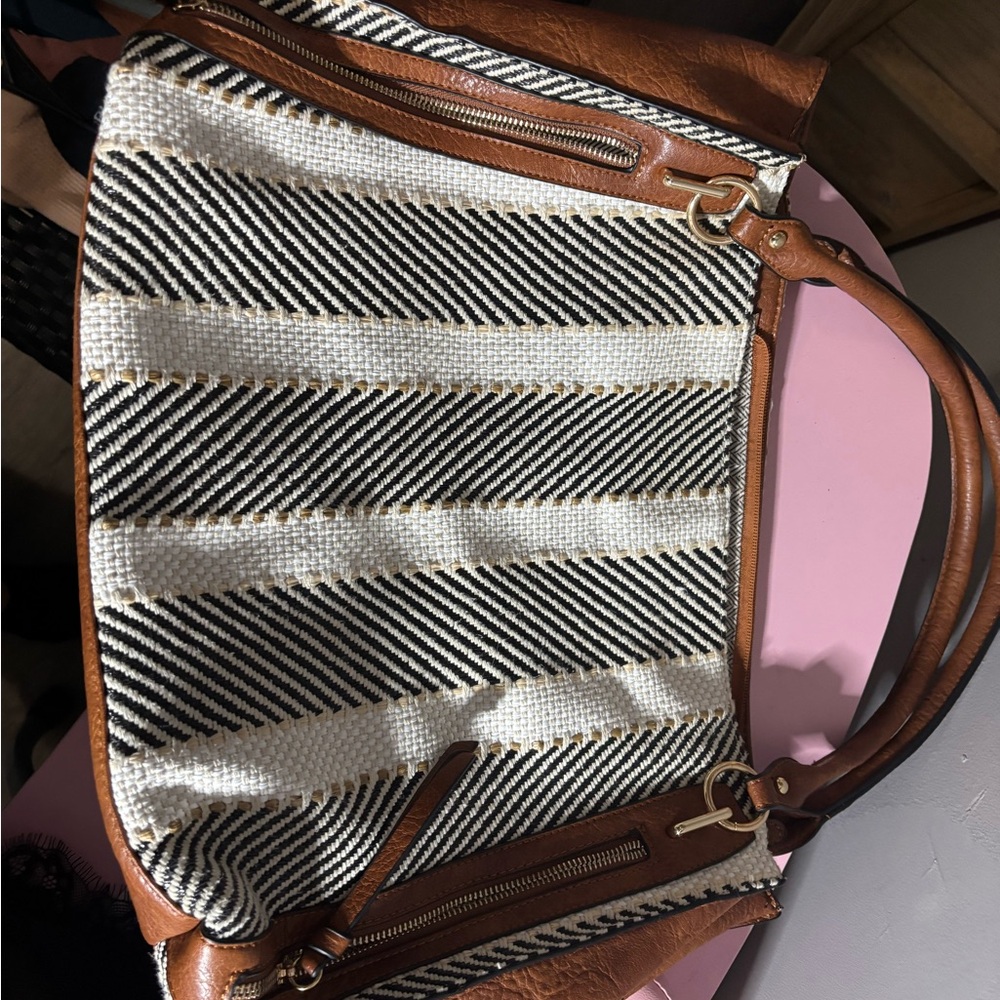 Elegant Tan and Black Striped Shoulder Bag